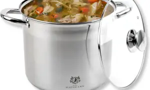 Garnek z zupą w podróży? Dowieź ją gorącą i bez wylania!