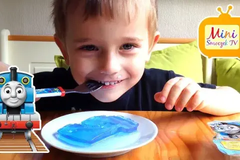 Jak wyjąć galaretkę z formy bez uszkodzeń? Sprawdzone triki!