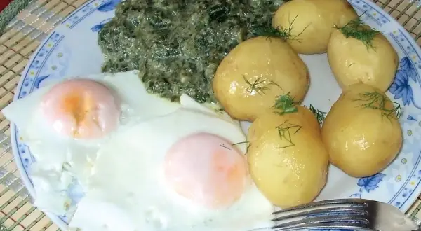 Szpinak na obiad? Odkryj pyszne przepisy i kulinarne triki!
