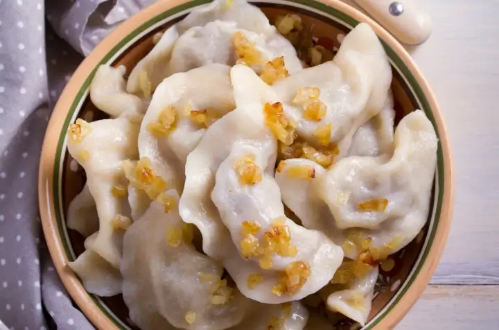 Pierogi chłopskie - przepis na idealny smak i ciasto
